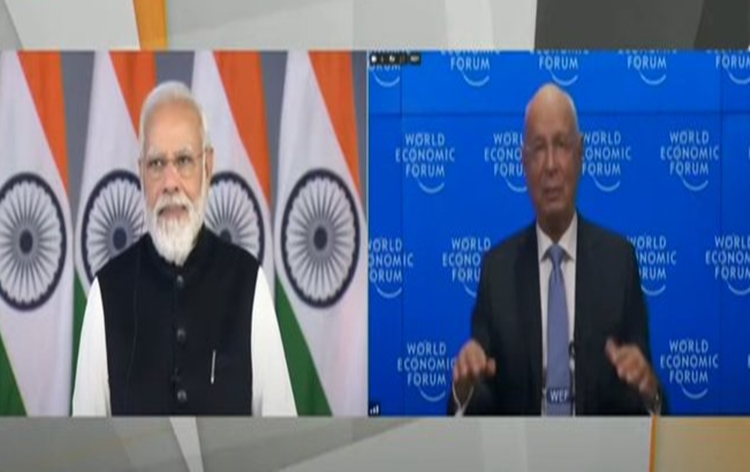 प्रधानमंत्री नरेन्‍द्र मोदी ने विश्‍व आर्थिक मंच के दावोस एजेंडा शिखर सम्‍मेलन को संबोधित किया, कहा- भारत में निवेश का यह सर्वोत्‍तम समय