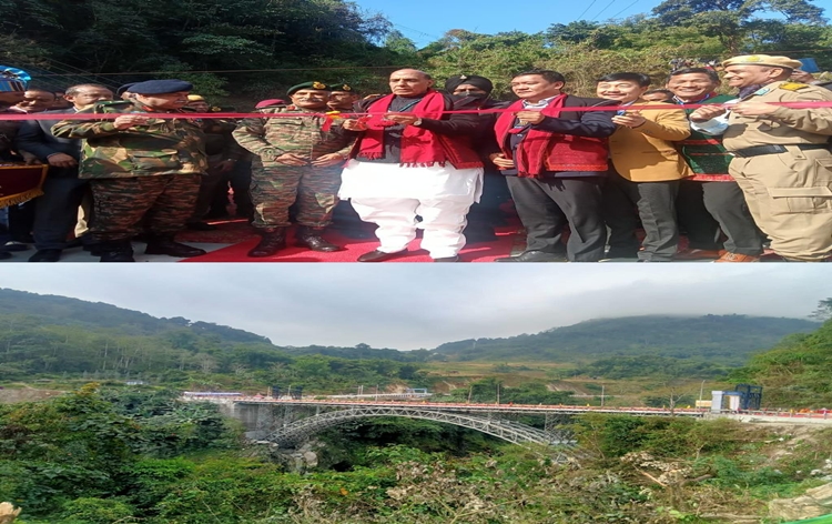 रक्षामंत्री राजनाथ सिंह ने अरुणाचल प्रदेश में सियोम पुल सहित 27 अन्य बुनियादी परियोजनाओं का भी उद्घाटन किया