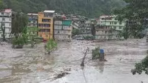 सिक्किम बाढ़ में लापता 105 लोगों की तलाश जारी, मृतकों की संख्या 34 हुई